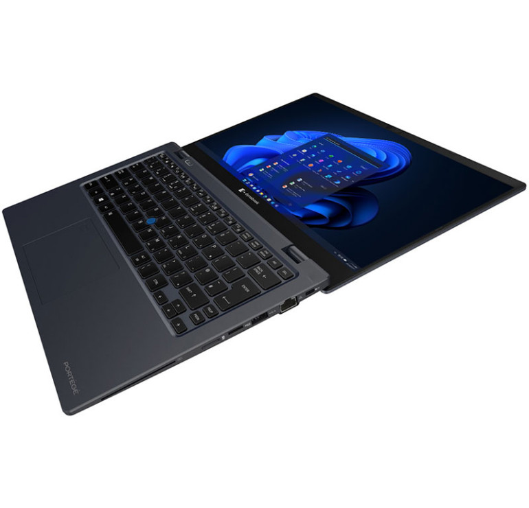 Toshiba Dynabook X30L-J-11D – Core i5-1135G7 – 24Go RAM – SSD 256Go – PC Portable Reconditionné État Correct