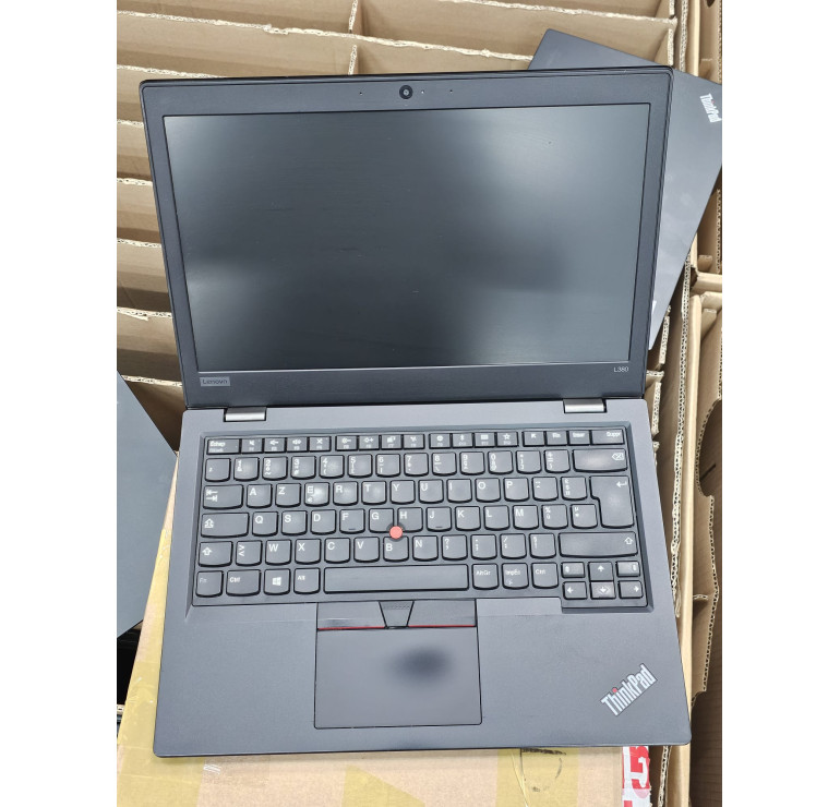 ThinkPad L380 IntelCore i3-8130U - 8Go Ram - 256 Go SSD - Win 11 - MINI Fissure